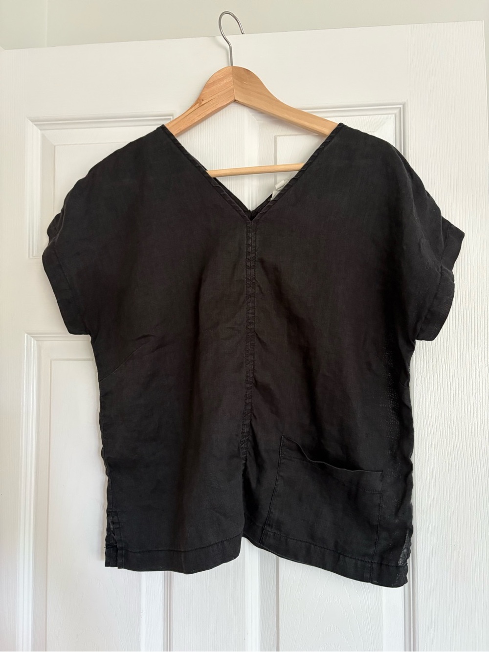 Garnet Hill Black V-Neck Linen Short Sleeve Top Size Medium